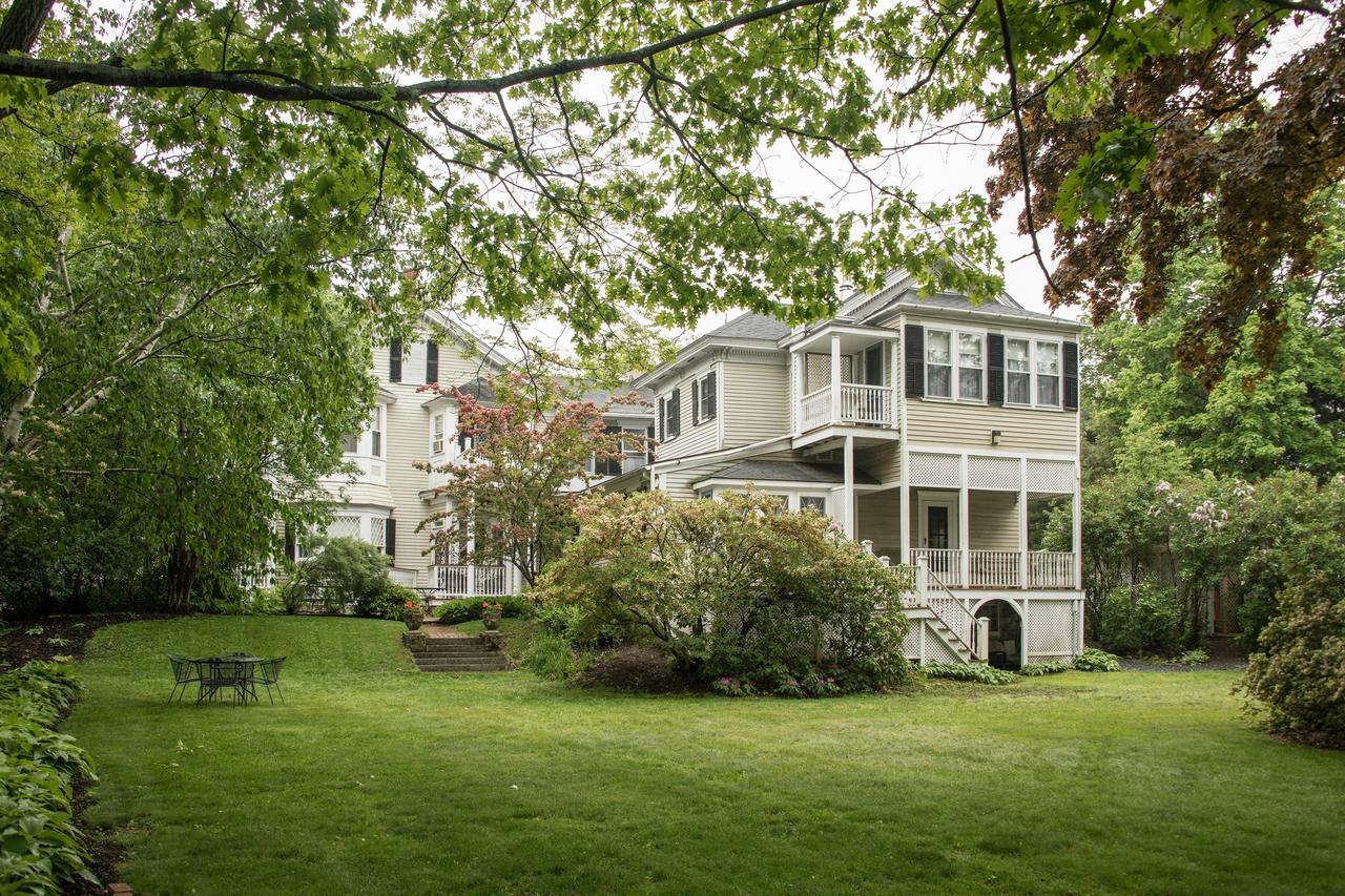 Mira Monte Inn & Suites Bar Harbor Bagian luar foto